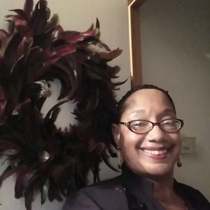 Meet your Posher, Louise